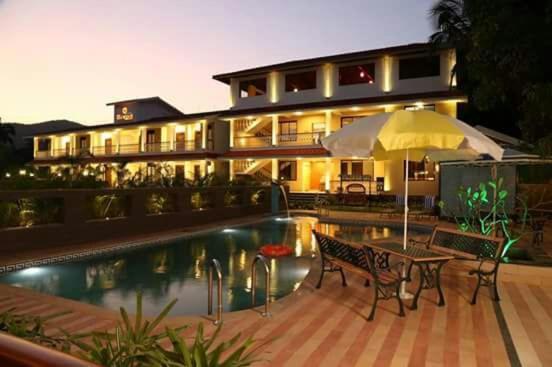 Meritas Seawind Beach Resort, ศรีวาร์ธัน ภายนอก รูปภาพ